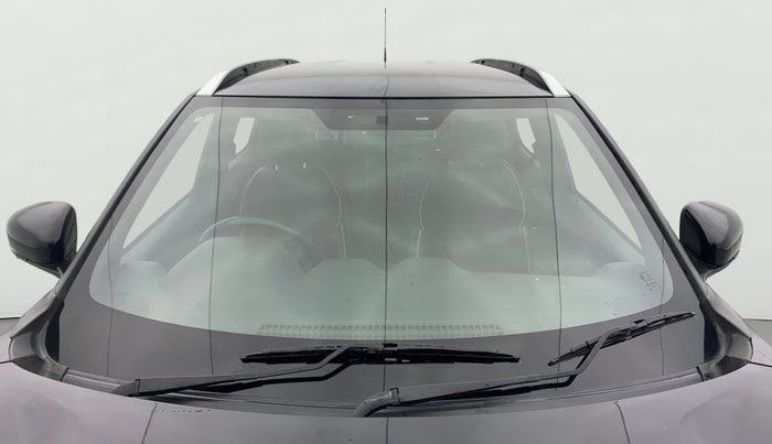 2021 Nissan MAGNITE XV PREMIUM TURBO (O) CVT, Petrol, Automatic, 27,635 km, Front Windshield