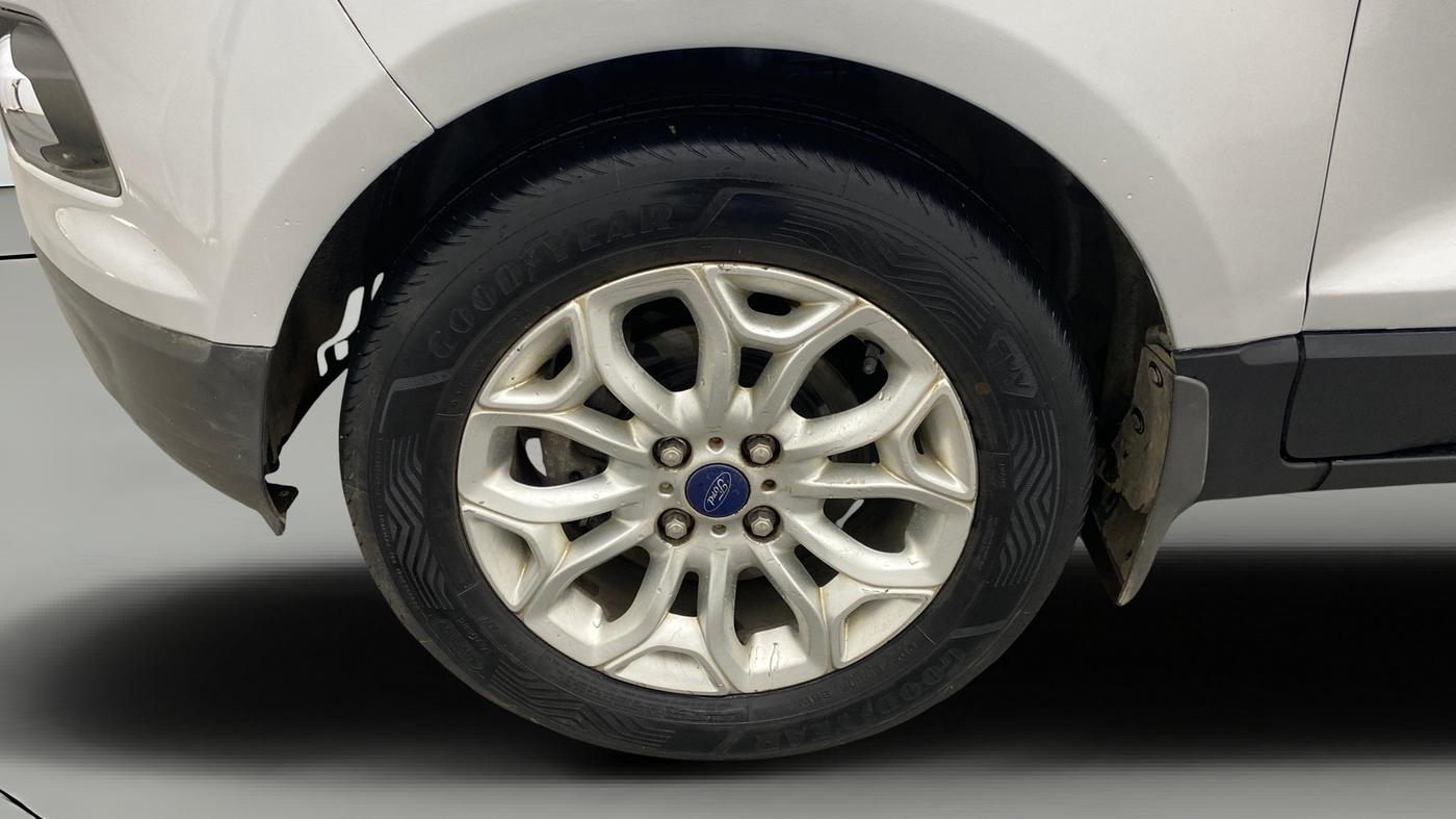 2015 Ford Ecosport TITANIUM 1.5L PETROL AT, Petrol, Automatic, 1,04,774 km, Left Front Wheel