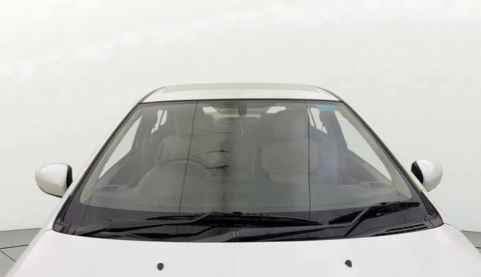 2014 Maruti Ciaz VXI, CNG, Manual, 55,405 km, Front Windshield