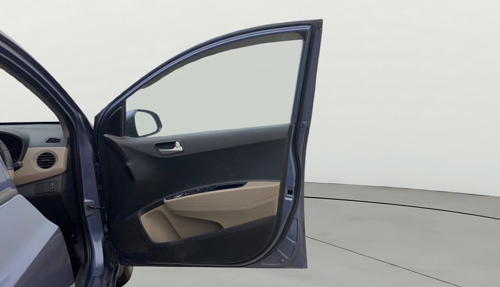 2015 Hyundai Grand i10 SPORTZ 1.1 CRDI, Diesel, Manual, 96,415 km, RHS Front Door