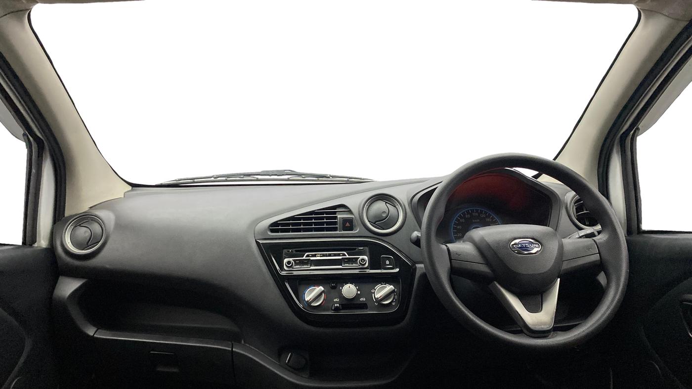 2017 Datsun Redi Go T(O) 1.0, Petrol, Manual, 67,900 km, Dashboard