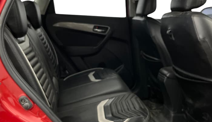 2019 Maruti Vitara Brezza ZDI AMT, Diesel, Automatic, 95,457 km, Right Side Rear Door Cabin
