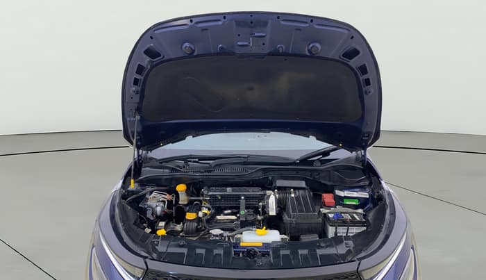 2024 Tata ALTROZ  XZ Plus (O) (S), Petrol, Manual, 12,400 km, Open Bonet