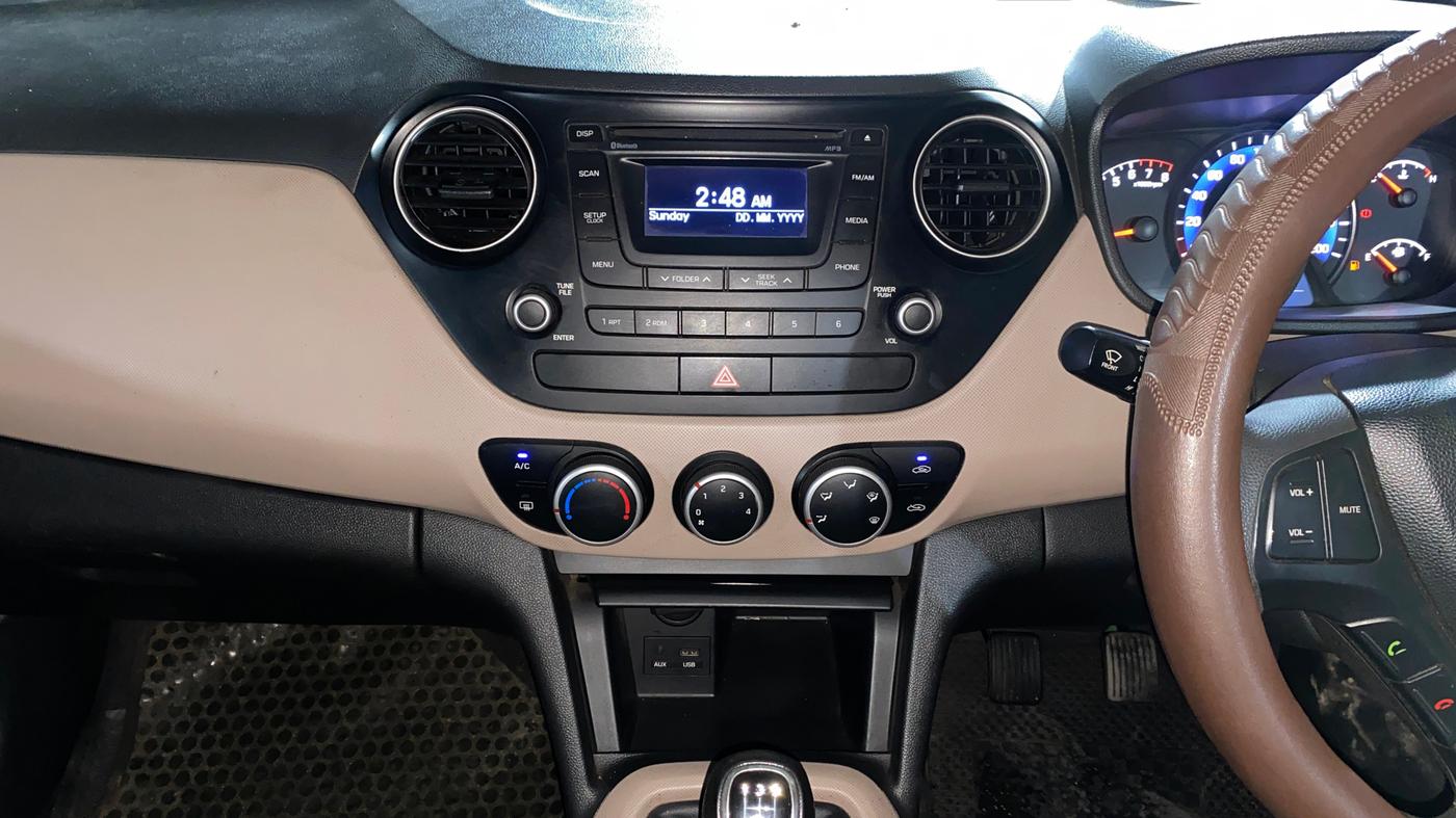 2014 Hyundai Xcent S (O) 1.2, Petrol, Manual, 40,084 km, Air Conditioner