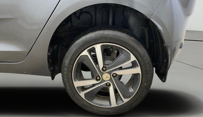 2021 Tata ALTROZ XZ PLUS PETROL, Petrol, Manual, 35,251 km, Left Rear Wheel