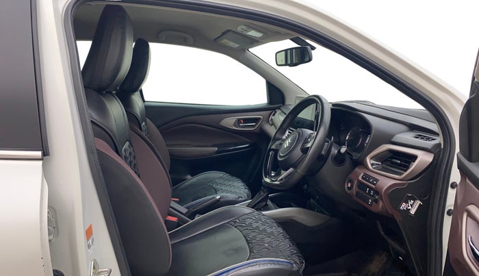 2023 Maruti FRONX ALPHA 1.0L TURBO 6 AT, Petrol, Automatic, 60,385 km, Right Side Front Door Cabin