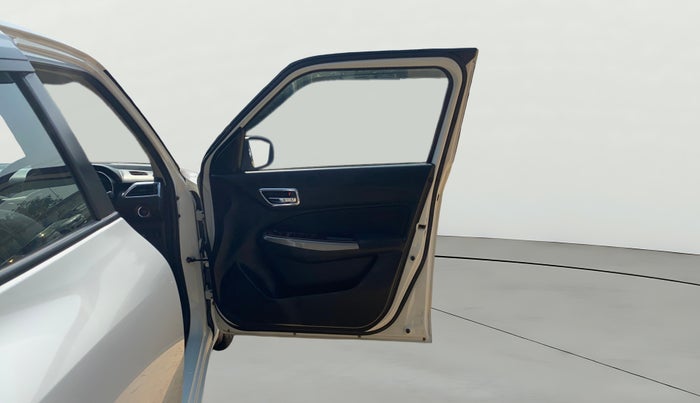 2018 Maruti Swift ZXI AMT, Petrol, Automatic, 31,338 km, RHS Front Door