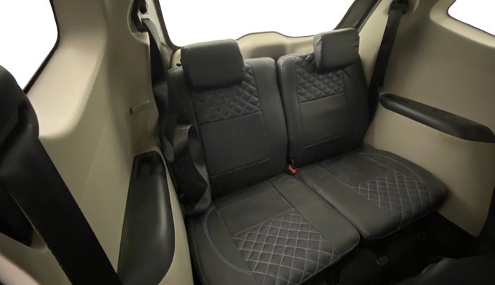 2022 Renault TRIBER RXT, Petrol, Manual, 48,648 km, Third Seat Row ( optional )