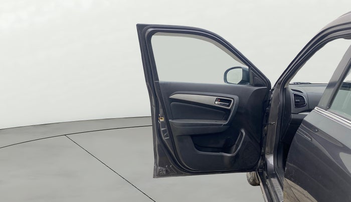 2018 Maruti Vitara Brezza ZDI AMT, Diesel, Automatic, 99,300 km, LHS Front Door