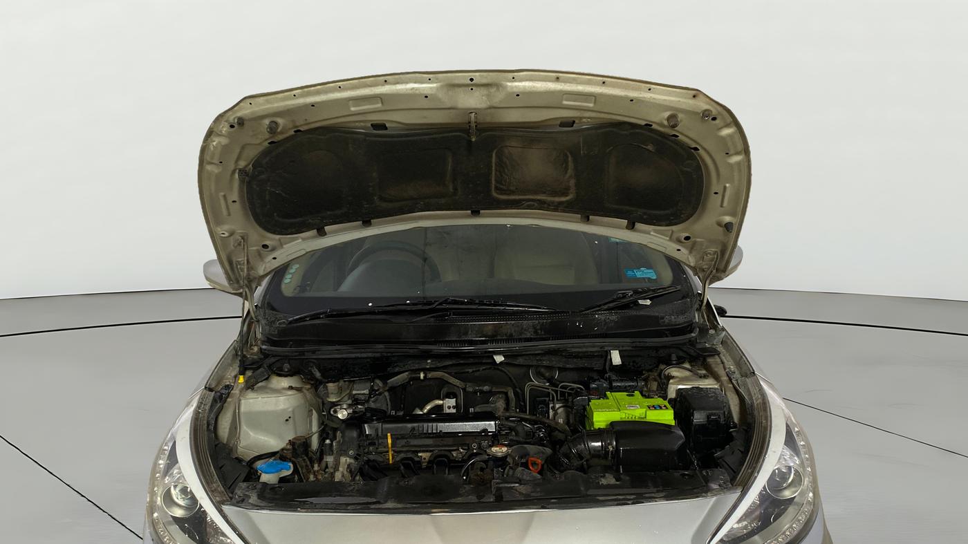 2013 Hyundai Verna FLUIDIC 1.6 VTVT SX AT, Petrol, Automatic, 52,115 km, Open Bonet
