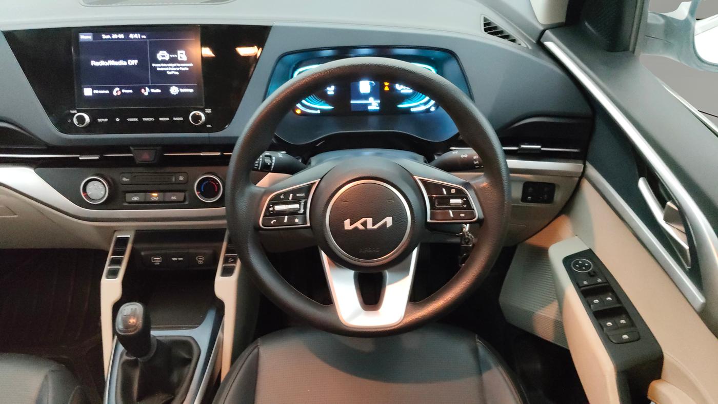 2024 KIA CARENS Premium (O) 1.5 Turbo Petrol iMT 7 STR, Petrol, Manual, 9,800 km, Steering Wheel Close Up