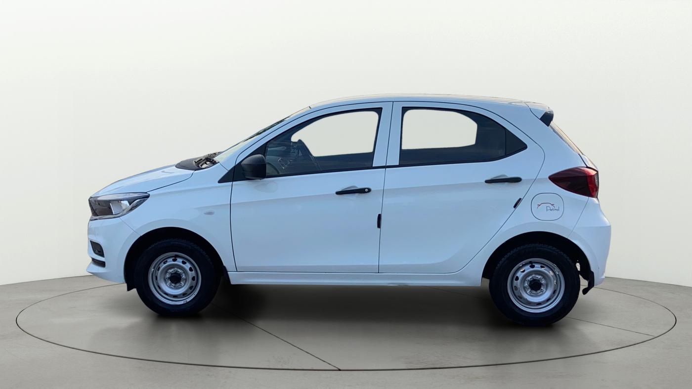 2026 Tata Tiago XE PETROL, Petrol, Manual, 1,799 km, Left Side