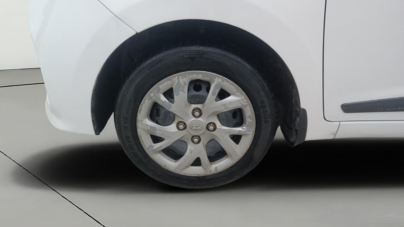 2019 Hyundai Grand i10 SPORTZ 1.2 KAPPA VTVT, Petrol, Manual, 21,236 km, Left Front Wheel