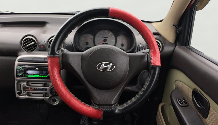 2012 Hyundai Santro Xing GLS, Petrol, Manual, 84,113 km, Steering Wheel Close Up