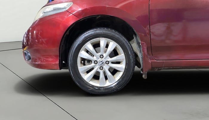 2012 Honda City 1.5L I-VTEC V MT SUNROOF, Petrol, Manual, 1,11,752 km, Left Front Wheel