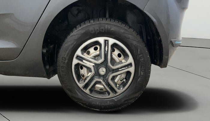 2020 Tata ALTROZ XM PETROL, Petrol, Manual, 54,879 km, Left Rear Wheel