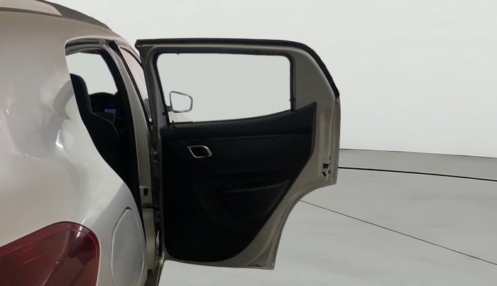 2024 Renault Kwid CLIMBER MT 1.0, Petrol, Manual, 38,289 km, RHS Rear Door