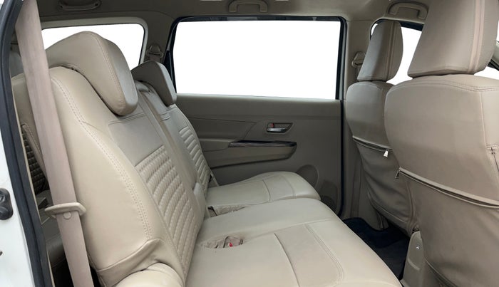 2020 Maruti Ertiga VXI SHVS, Petrol, Manual, 64,200 km, Right Side Rear Door Cabin