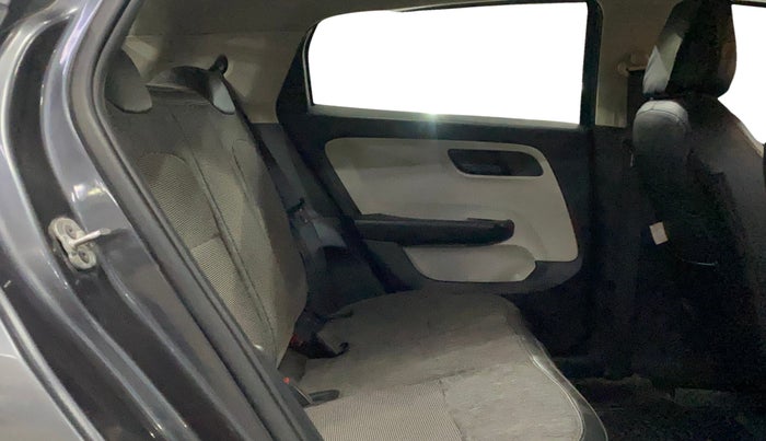 2021 Tata ALTROZ XM PLUS PETROL, Petrol, Manual, 51,174 km, Right Side Rear Door Cabin