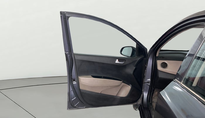 2017 Hyundai Grand i10 SPORTZ 1.2 KAPPA VTVT, CNG, Manual, 35,857 km, LHS Front Door