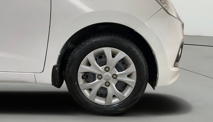 2016 Hyundai Grand i10 MAGNA AT 1.2 KAPPA VTVT, Petrol, Automatic, 17,442 km, Right Front Wheel