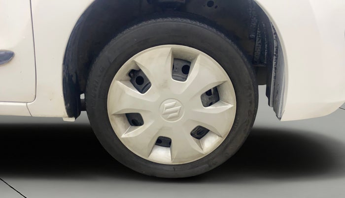 2016 Maruti Wagon R 1.0 VXI AMT, Petrol, Automatic, 1,09,211 km, Right Front Wheel