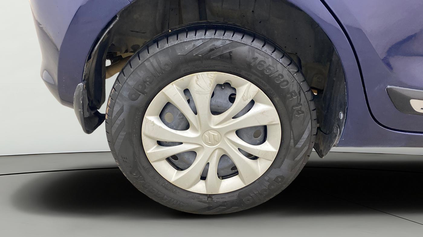 2020 Maruti Swift VXI AMT, Petrol, Automatic, 76,457 km, Right Rear Wheel