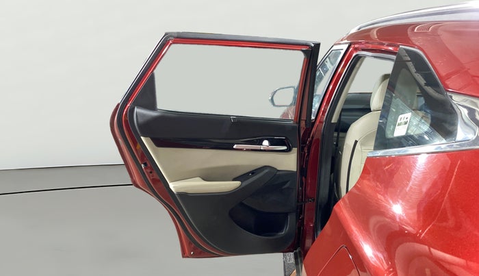 2020 KIA SELTOS HTX 1.5 PETROL, Petrol, Manual, 1,04,109 km, LHS Rear Door