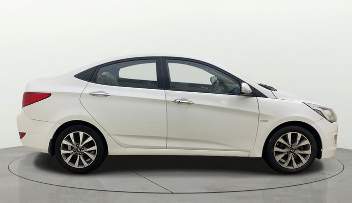 2015 Hyundai Verna FLUIDIC 1.6 CRDI S(O) 4S, Diesel, Manual, 99,607 km, Right Side View