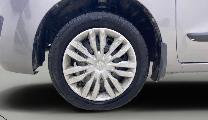 2016 Maruti Wagon R 1.0 VXI AMT, Petrol, Automatic, 79,098 km, Left Front Wheel