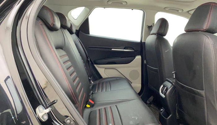 2023 KIA SONET HTX 1.0 DCT, Petrol, Automatic, 14,131 km, Right Side Rear Door Cabin