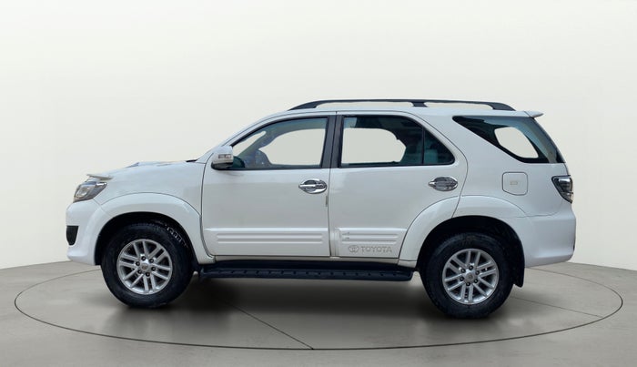 2013 Toyota Fortuner 3.0 4X4 MT, Diesel, Manual, 1,28,393 km, Left Side