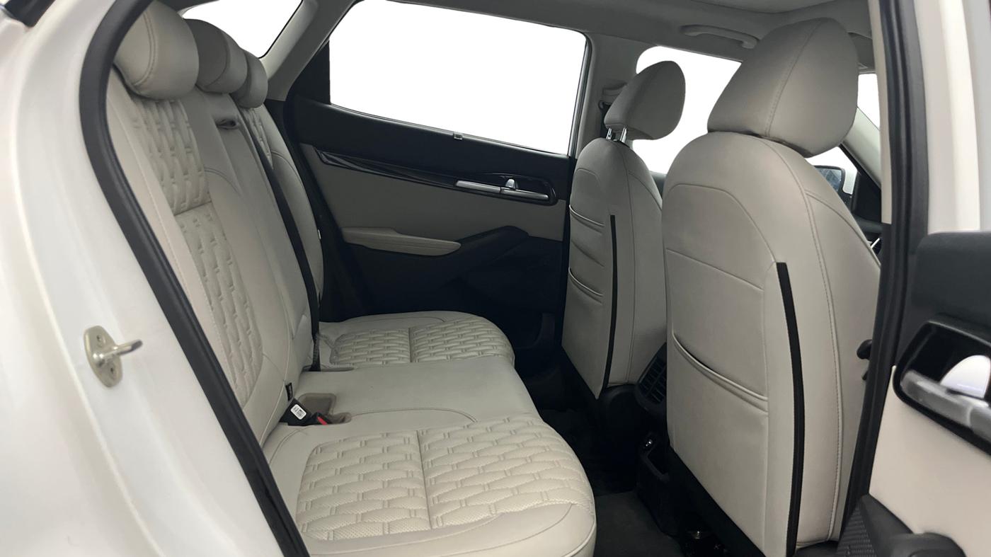 2021 KIA SELTOS HTX 1.5 PETROL, Petrol, Manual, 79,495 km, Right Side Rear Door Cabin