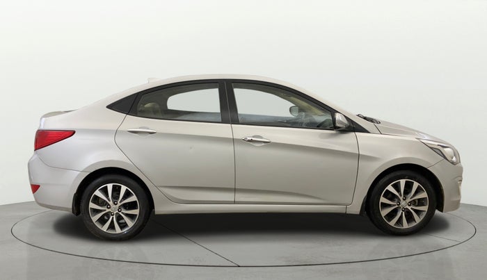 2017 Hyundai Verna 1.6 VTVT SX (O), Petrol, Manual, 74,214 km, Right Side View