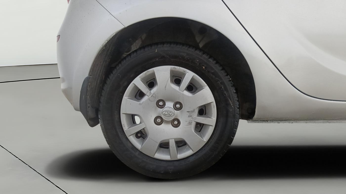 2013 Hyundai i20 MAGNA 1.2, Petrol, Manual, 48,490 km, Right Rear Wheel