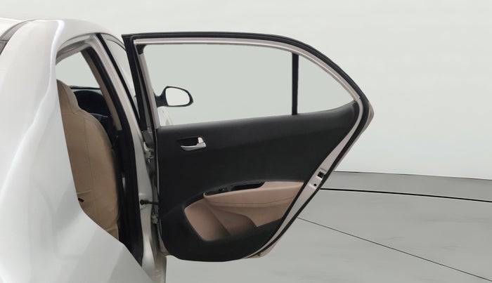 2015 Hyundai Xcent SX 1.2, Petrol, Manual, 78,231 km, RHS Rear Door