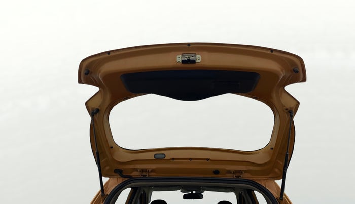 2015 Hyundai Grand i10 MAGNA 1.2 KAPPA VTVT, Petrol, Manual, 70,265 km, Boot Door Open