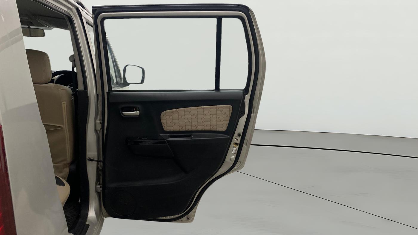 2018 Maruti Wagon R 1.0 VXI AMT, Petrol, Automatic, 71,613 km, RHS Rear Door