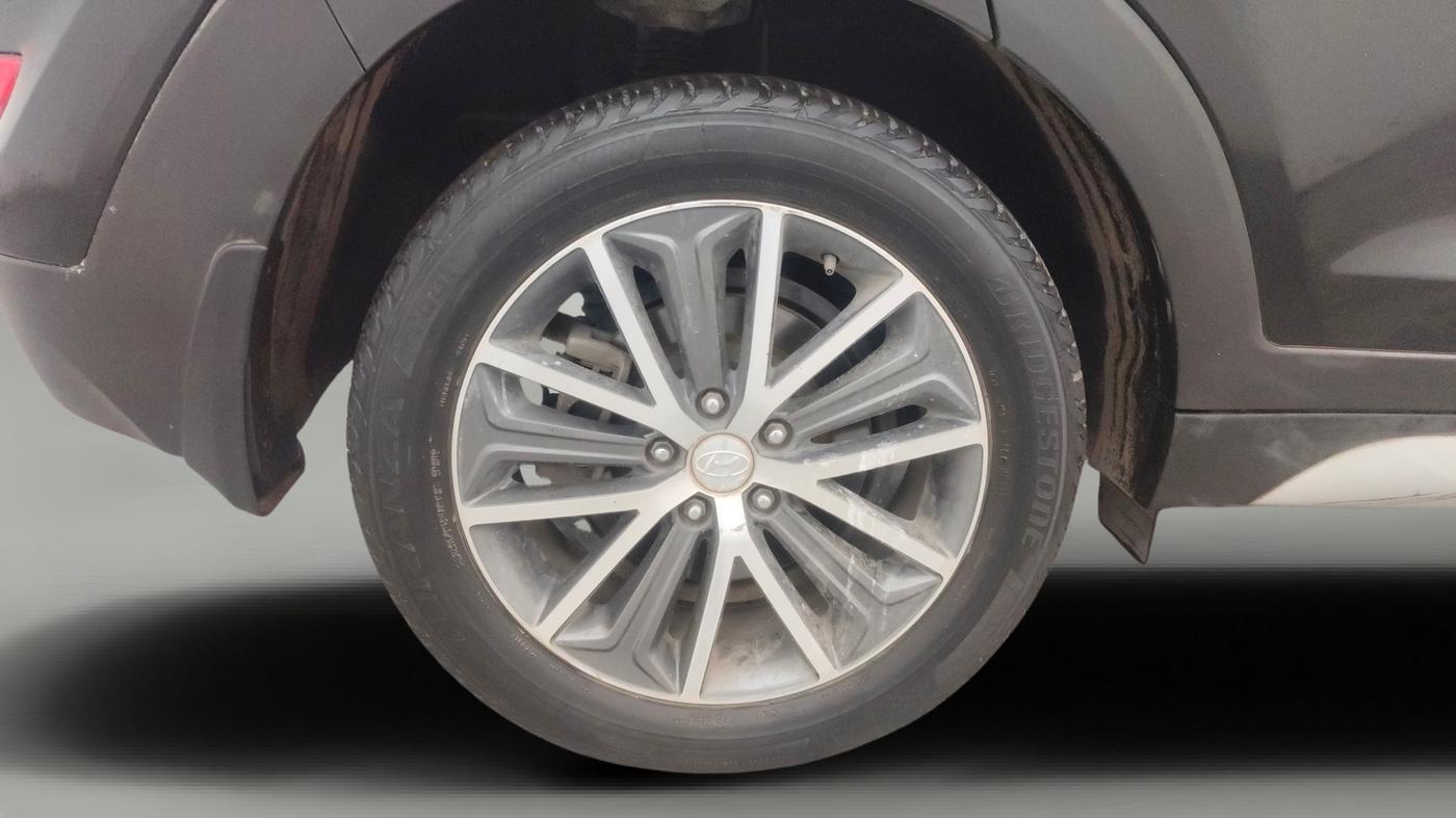 2019 Hyundai Tucson GLS 2WD AT PETROL, Petrol, Automatic, 79,010 km, Right Rear Wheel