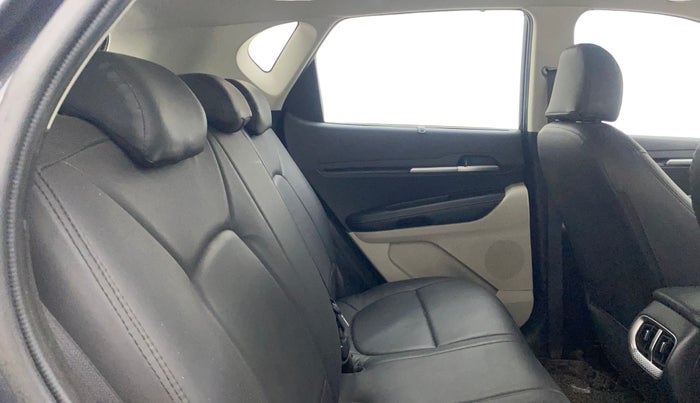 2023 KIA SONET HTX 1.5 AT, Diesel, Automatic, 13,804 km, Right Side Rear Door Cabin