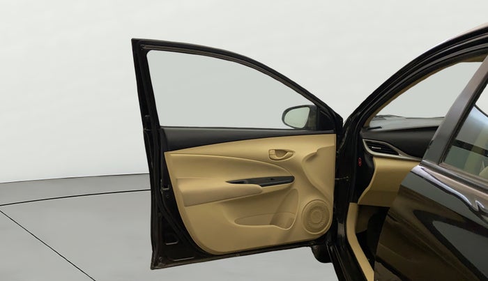 2018 Toyota YARIS J CVT, Petrol, Automatic, 69,389 km, LHS Front Door