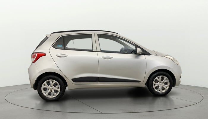 2016 Hyundai Grand i10 SPORTZ 1.2 KAPPA VTVT, Petrol, Manual, 59,720 km, Right Side View