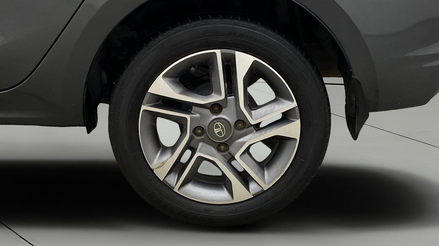 2022 Tata TIGOR XZ PLUS PETROL, Petrol, Manual, 43,484 km, Left Rear Wheel