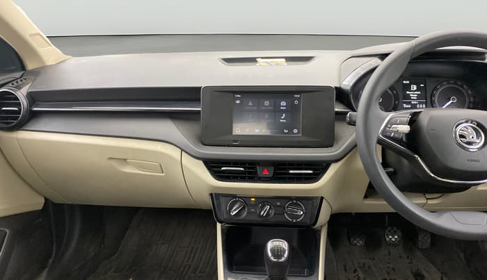 2023 Skoda SLAVIA ACTIVE 1.0L TSI MT, Petrol, Manual, 31,554 km, Air Conditioner
