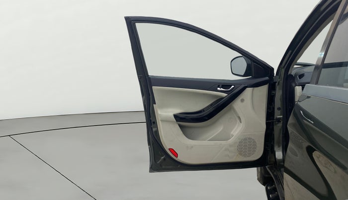 2022 Tata NEXON XZ PLUS (PREMIUM) DIESEL, Diesel, Manual, 80,342 km, LHS Front Door