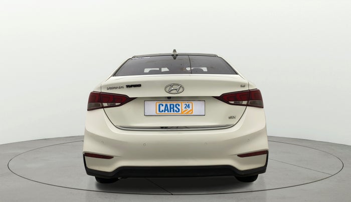 2019 Hyundai Verna 1.6 VTVT SX, Petrol, Manual, 1,12,885 km, Back/Rear
