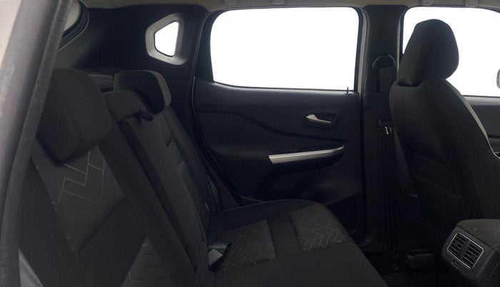 2024 Nissan MAGNITE XV Premium AMT, Petrol, Automatic, 16,068 km, Right Side Rear Door Cabin