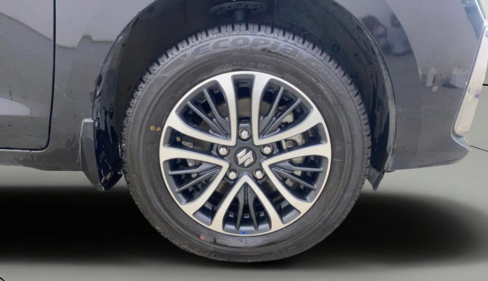 2023 Maruti Ertiga ZXi (O), Petrol, Manual, 26,021 km, Right Front Wheel