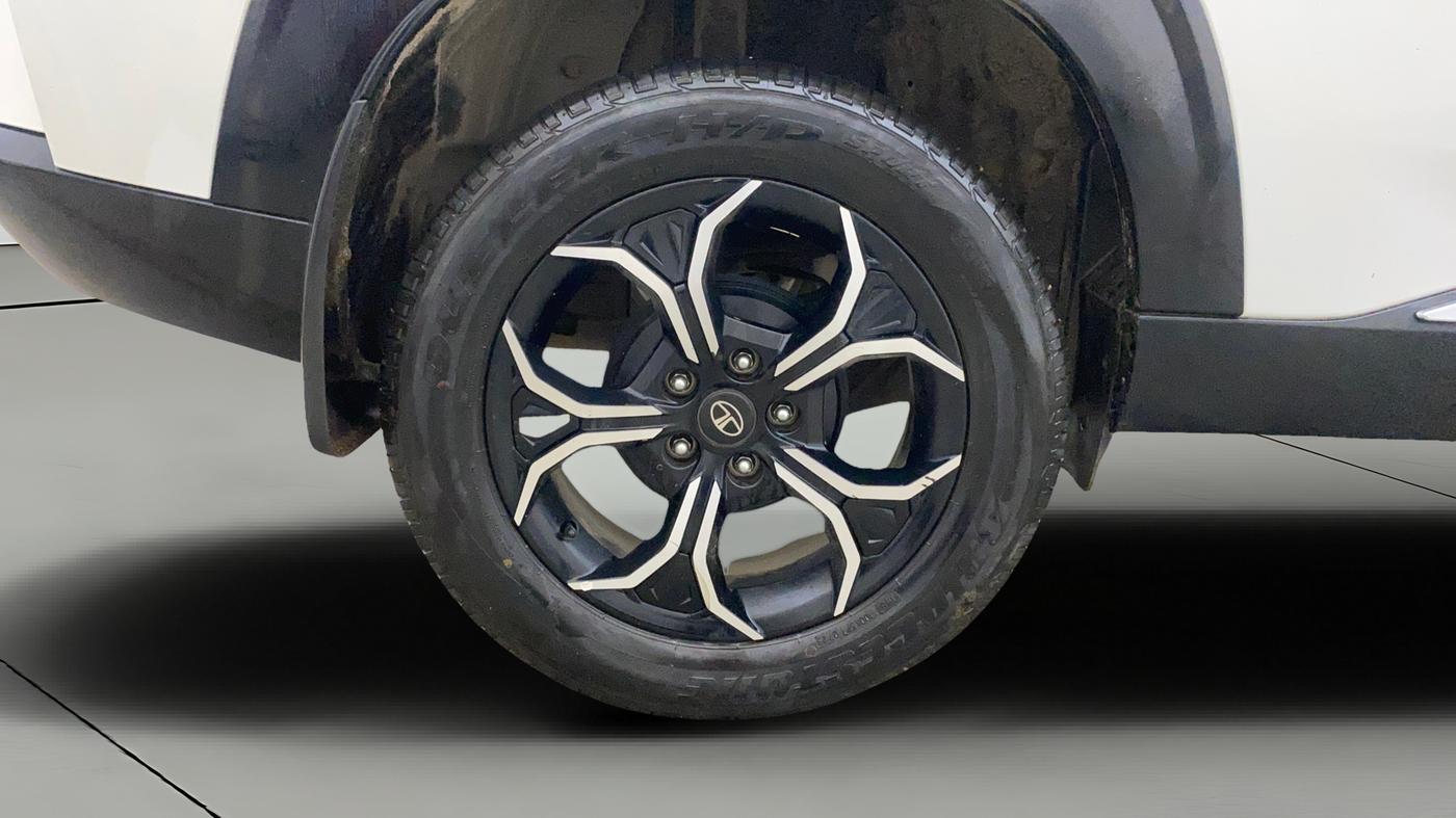 2025 Tata Curvv Creative S 1.2 Petrol 6MT, Petrol, Manual, 15,761 km, Right Rear Wheel