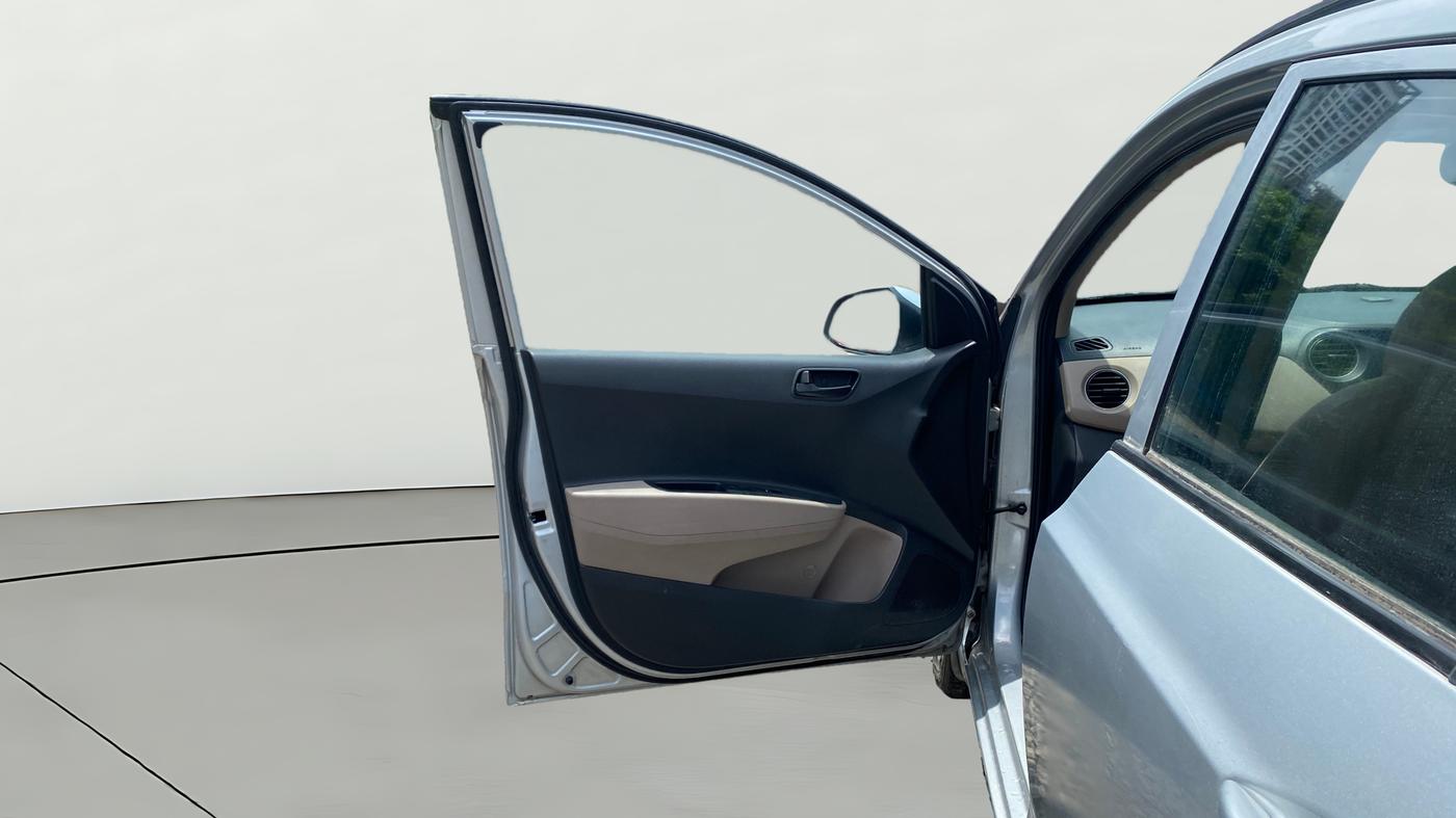 2018 Hyundai Grand i10 MAGNA AT 1.2 KAPPA VTVT, Petrol, Automatic, 25,209 km, LHS Front Door